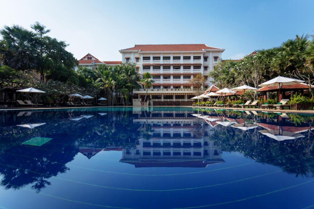 Wake up 7 minutes from Angkor Wat